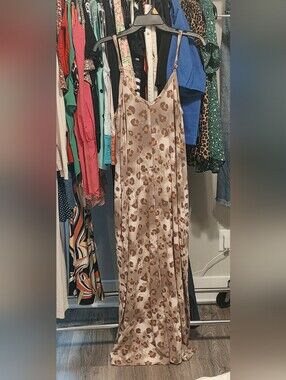 Zenana Outfitters Beige Leopard-Print Dress Size Small